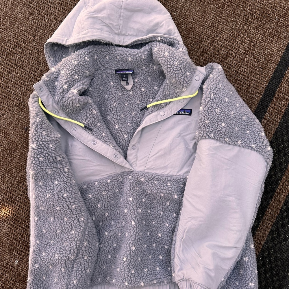 Patagonia Gray Sweatshirt Cozy Fleece Hoodie